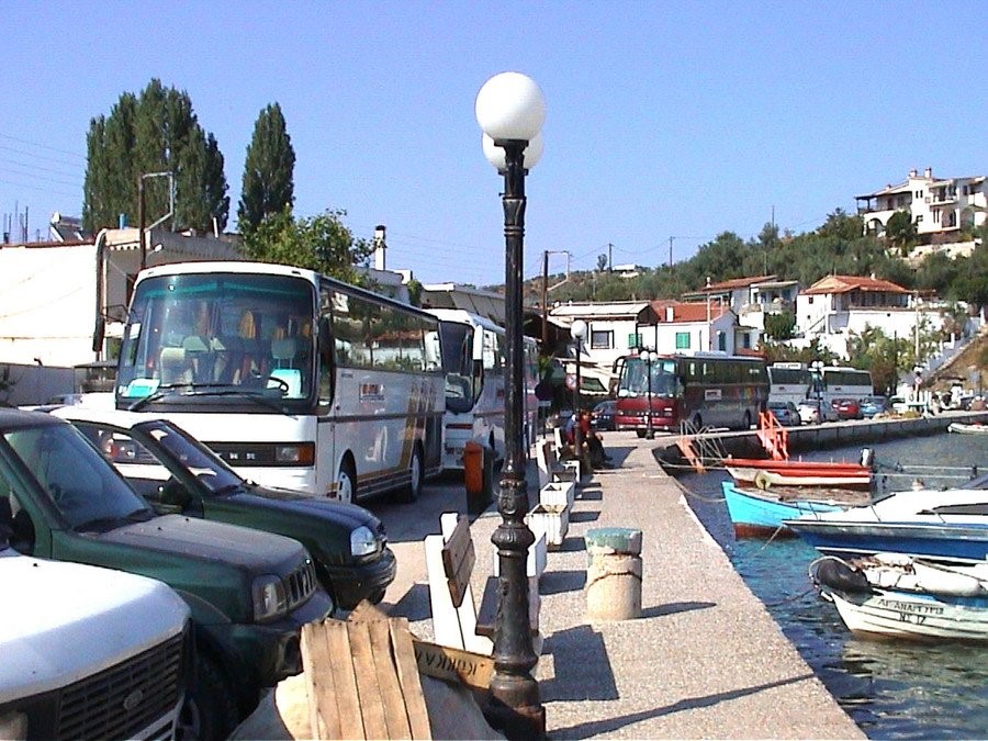 Ο Σεπτέμβριος κρατά «ζωντανό» τον τουρισμό 